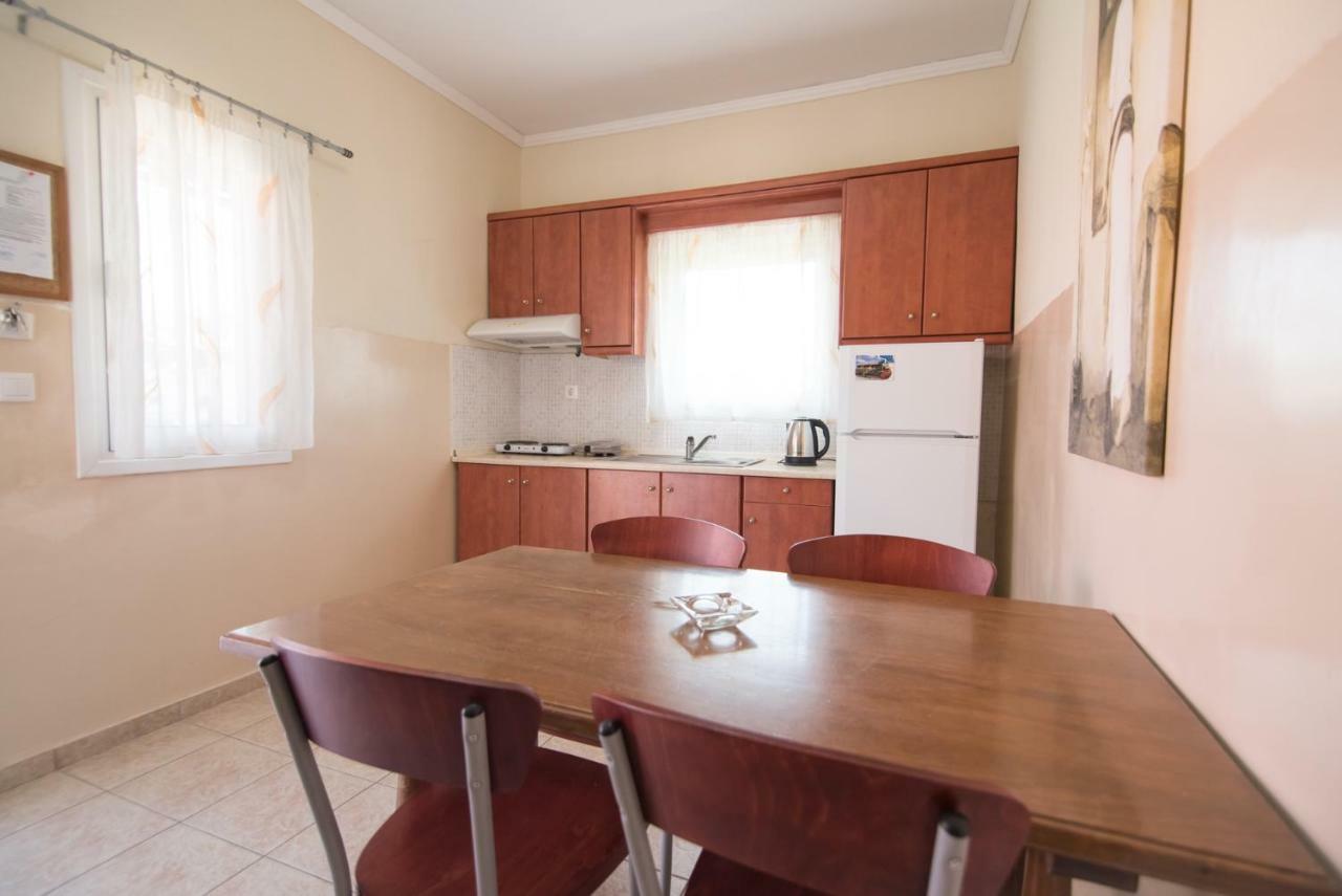 Acquablue Apartments Kallithea  Extérieur photo